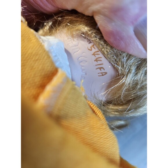 Disney Ashton-Drake “You Need a Hug, Pooh” Porcelain Doll by Cindy McClure COA - Picture 9 of 16